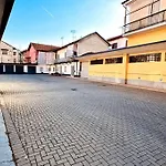 Hd Oasi Urbana Con Parcheggio Privato Gratuito, Fronte Stazione Appartamento Chivasso