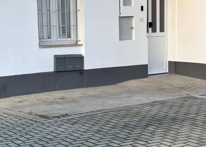 Hd Oasi Urbana Con Parcheggio Privato Gratuito, Fronte Stazione *